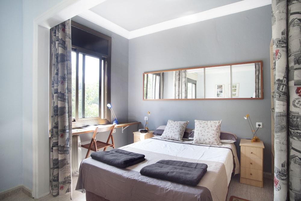 Apartamentos Tarradellas Sants Estacio Barcelona Eksteriør bilde
