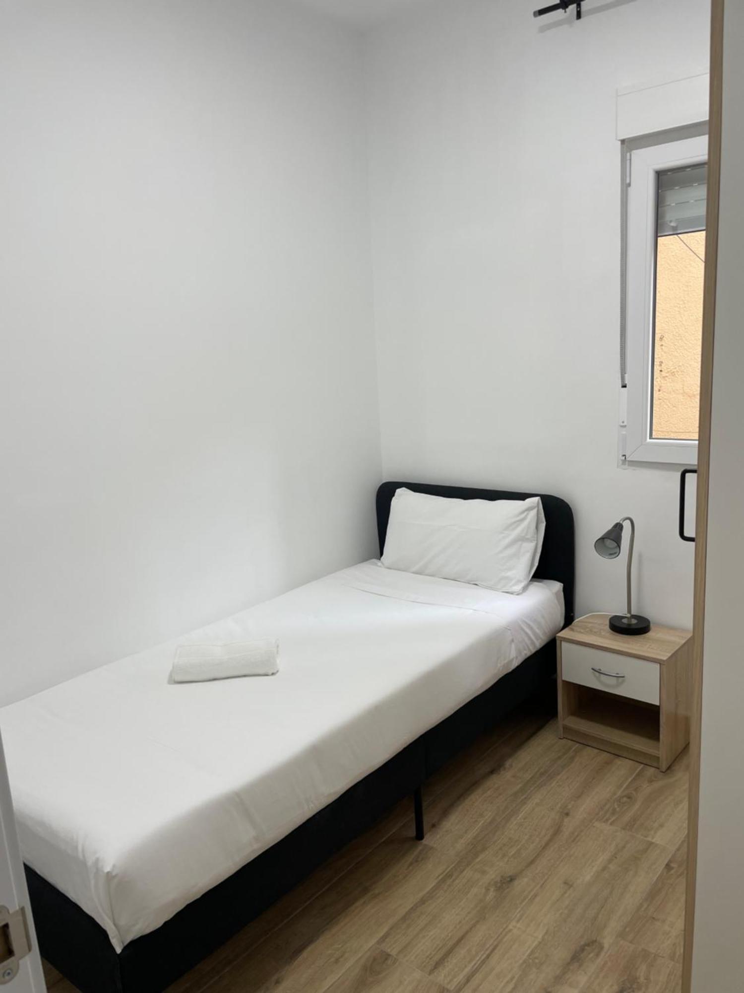 Apartamentos Tarradellas Sants Estacio Barcelona Eksteriør bilde