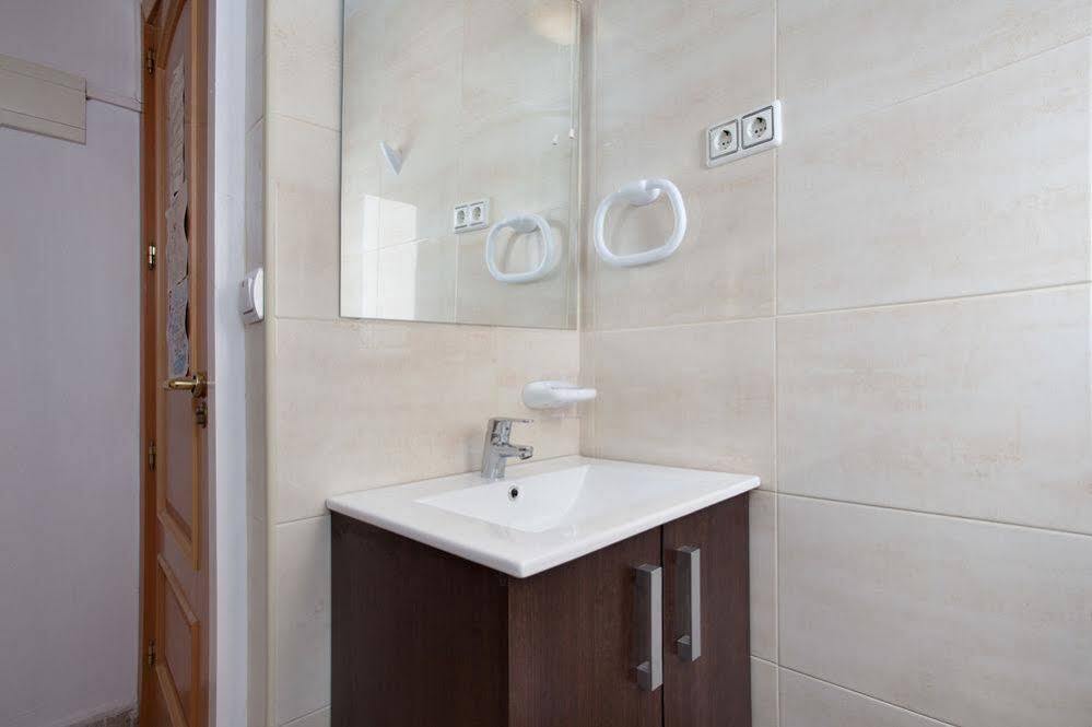 Apartamentos Tarradellas Sants Estacio Barcelona Eksteriør bilde